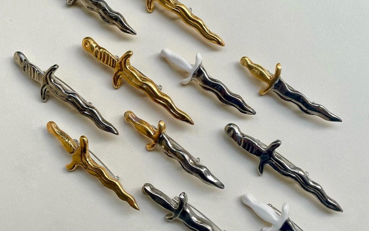 Création de broches en céramique avec Zoé Grenaudier (adultes) Lafayette Anticipations Paris