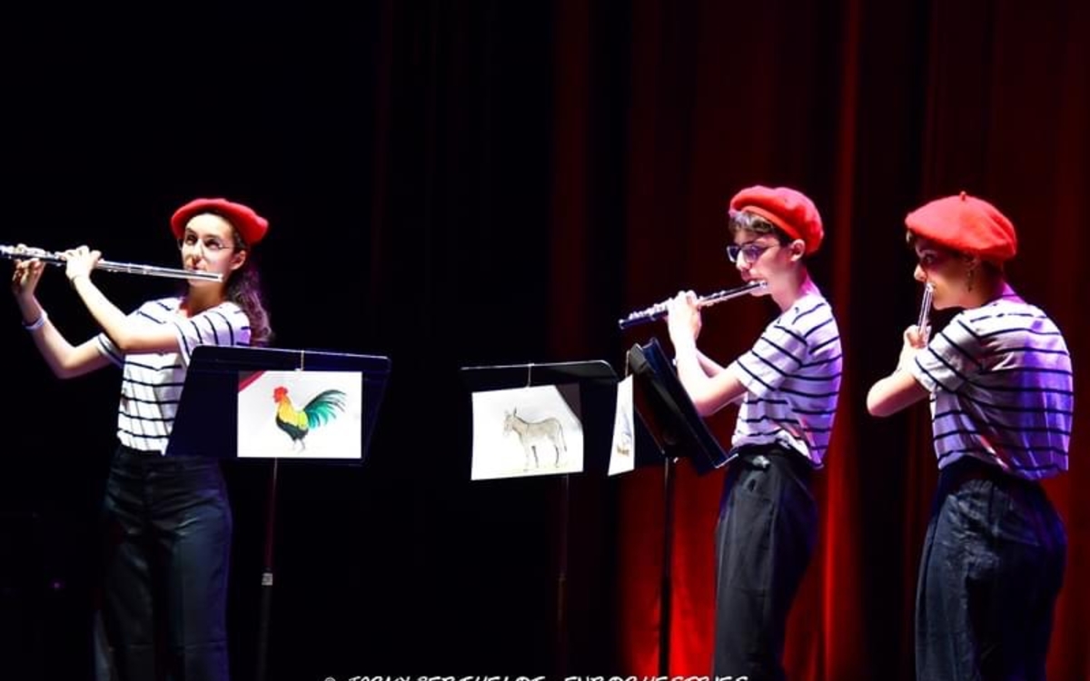 Flûtes en vacances Conservatoire Municipal Nadia et Lili Boulanger PARIS