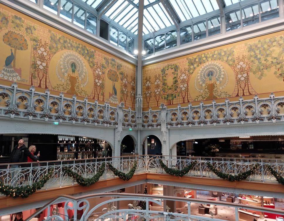 Grands magasins Paris