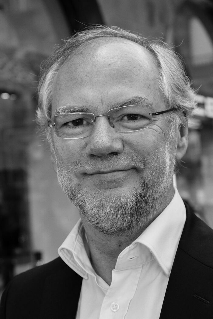 Laurent JOFFRIN - Les médias sont-ils menteurs ? Amphi Kerneis (Fac de Médecine)