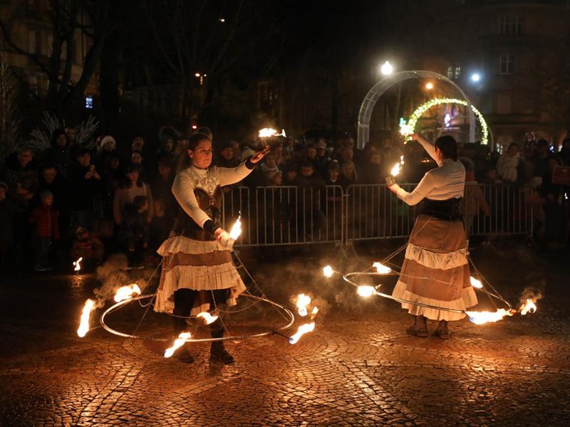 Noël de Lumiere avec la Sainte-Lucie
