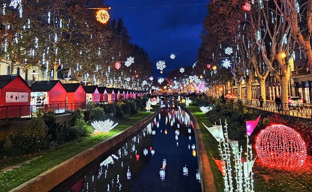 PARCOURS SPECTACLES DE NOEL EN DÉAMBULATION