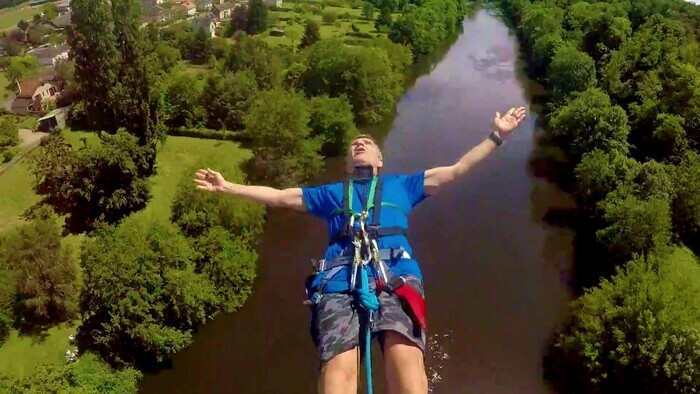 saut à l'élastique le blanc viaduc de Le Blanc Le Blanc