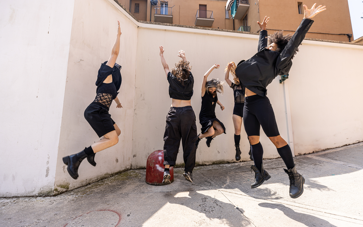 SILVIA GRIBAUDI - Amazzoni Théâtre de la Ville - Abbesses Paris