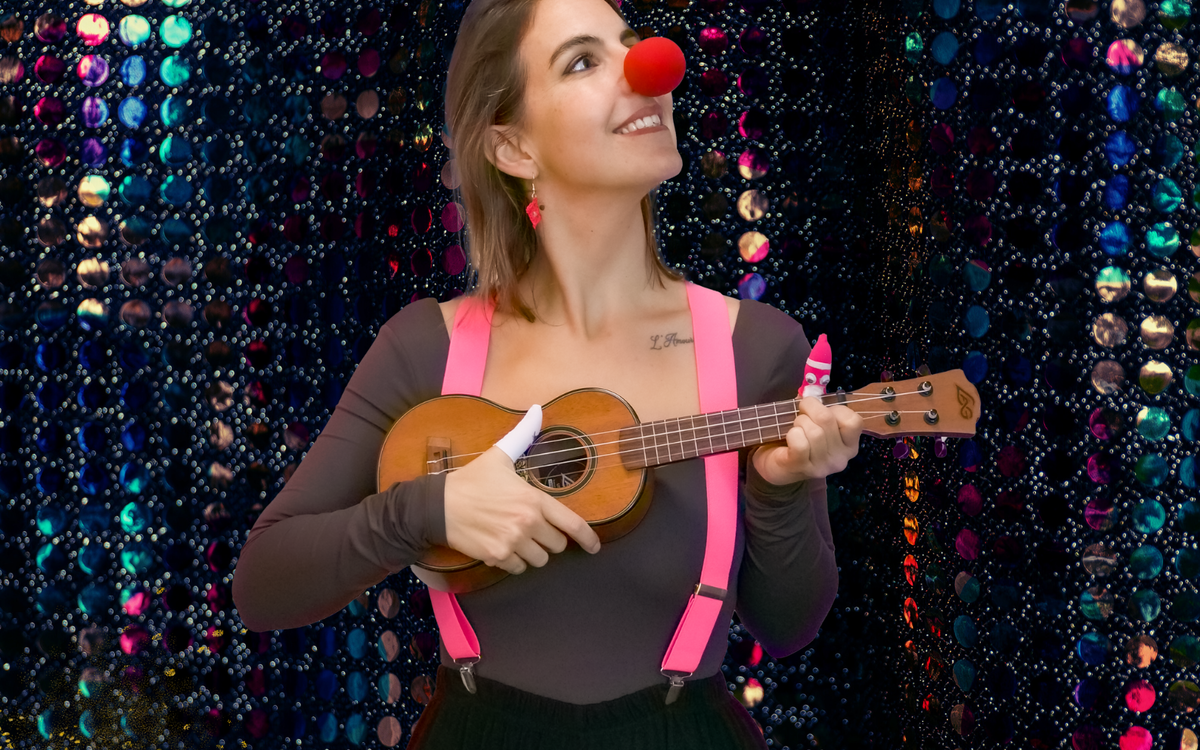 Spectacle de Noël / Le merveilleux Noël de Mme Pouce Médiathèque Edmond Rostand Paris