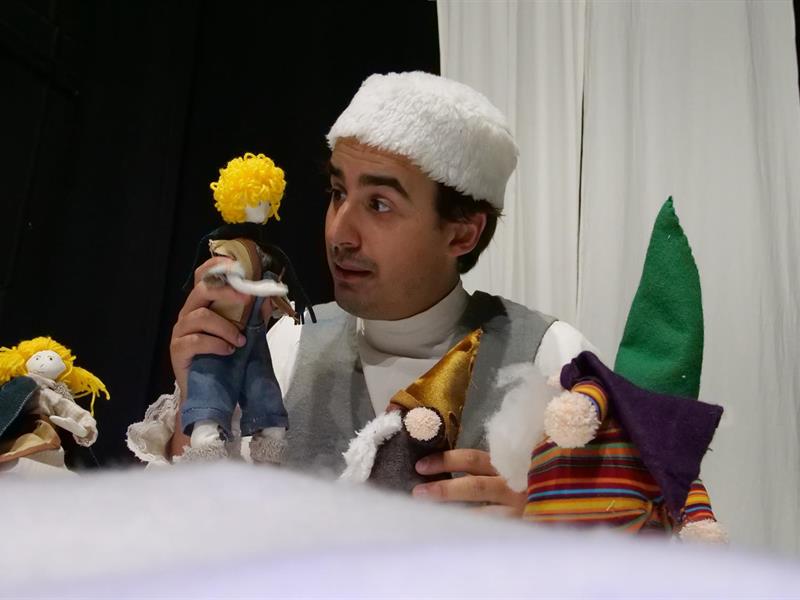 Théâtre Les contes Blancs Tota Familia Winter