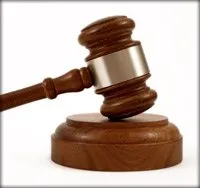 Vente aux enchères et soupe au fromage