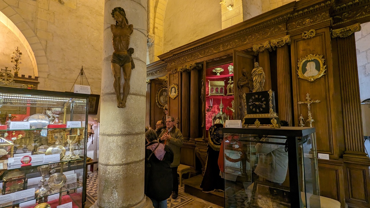 Visite guidée du trésor de la cathédrale de Laon