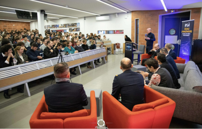 La transition énergétique est-elle compatible avec les exigences de performance aéronautique ? IPSA Paris