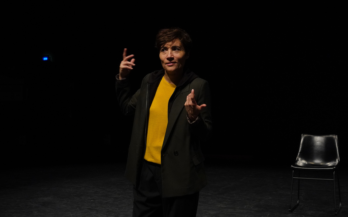 Antigone des supermarchés Théâtre de Belleville  Paris