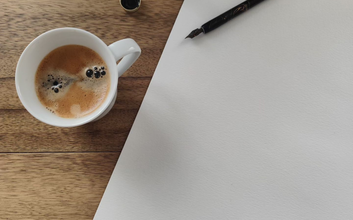 Atelier écriture : la vie des autres Feuille Blanche