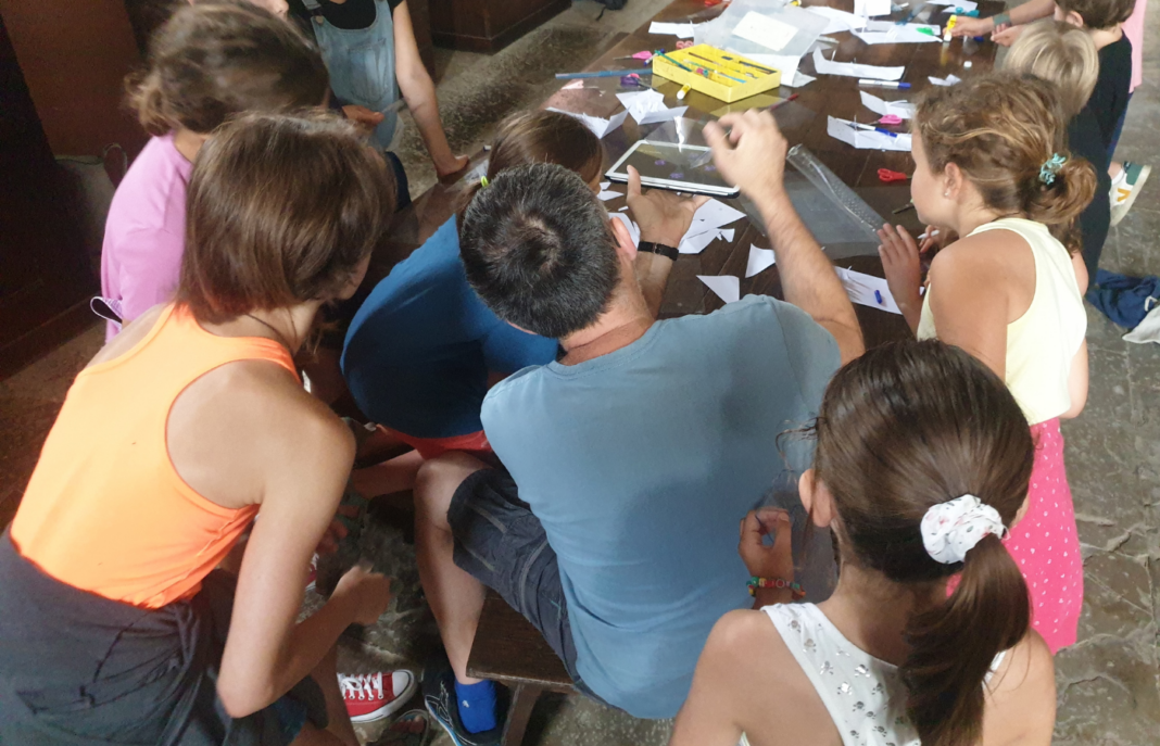 Atelier scientifique Fabrique ta boîte à éclipse Route de la Corniche Hendaye