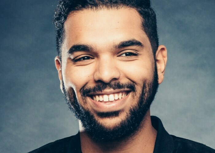 AZ : Au-dessus de tout Théâtre 100 Noms