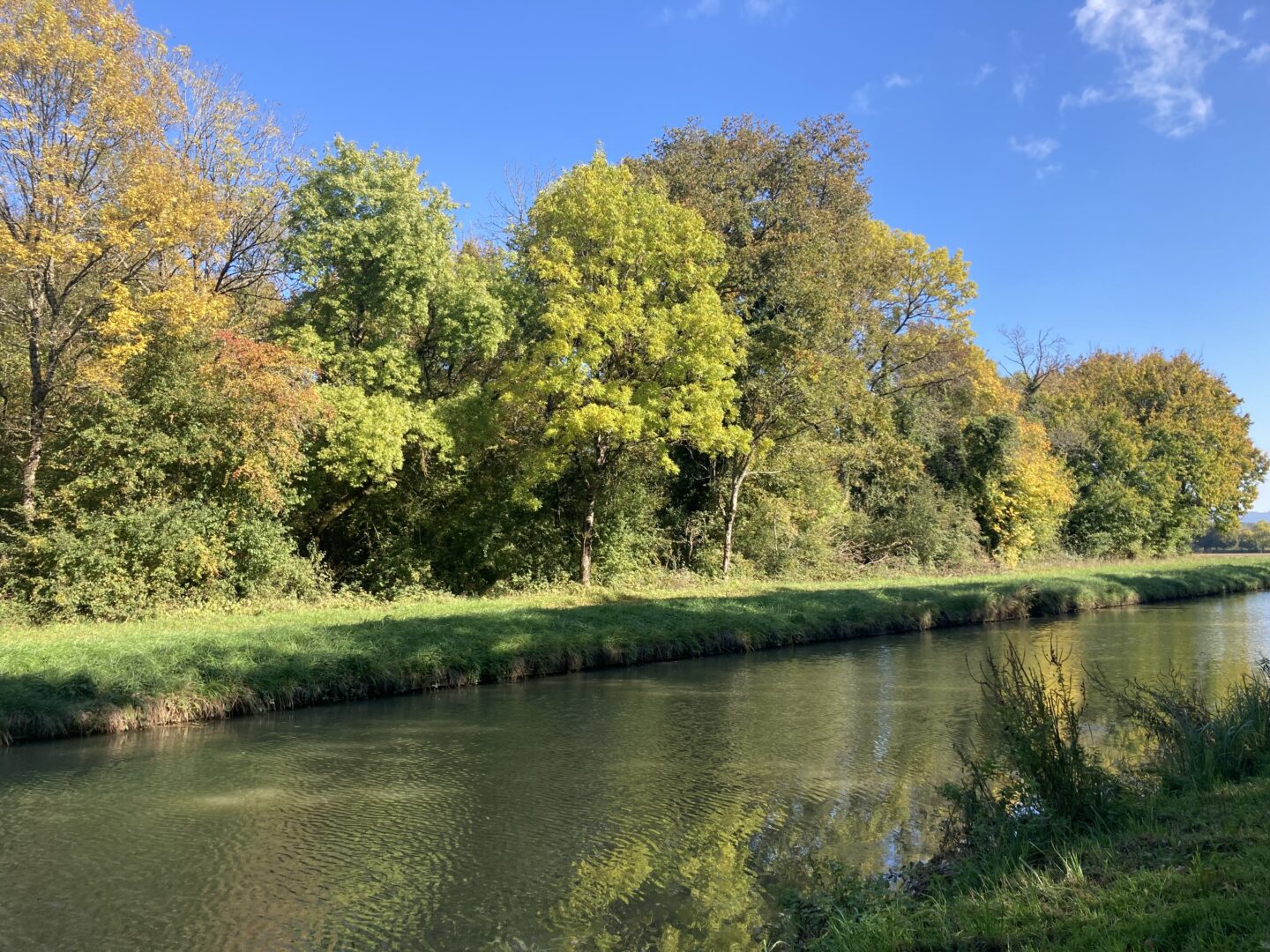 Boucle cyclo Des Eaux thermales aux rives du Canal Saint-Honoré-les-Bains Bourgogne-Franche-Comté