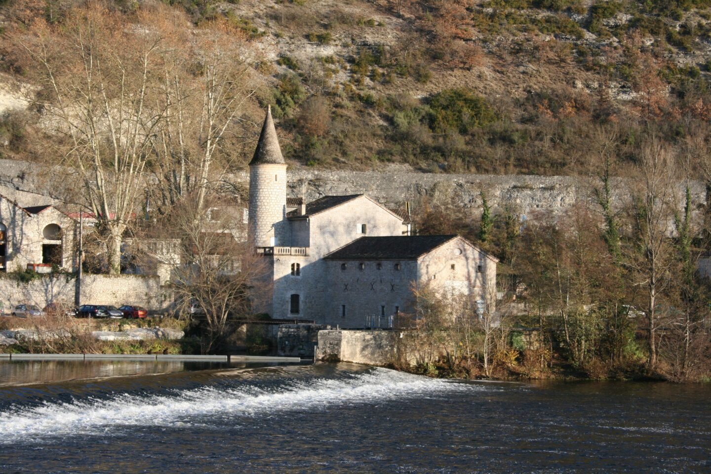 Cahors et la navigation sur la rivière Lot Cahors Occitanie
