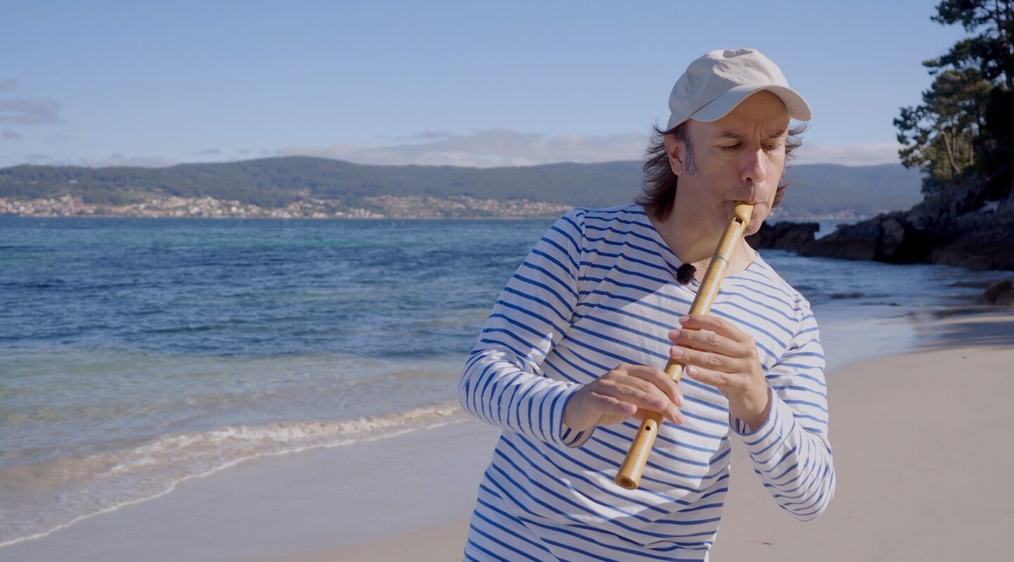 CARLOS NUNEZ St Aubin Du Cormier