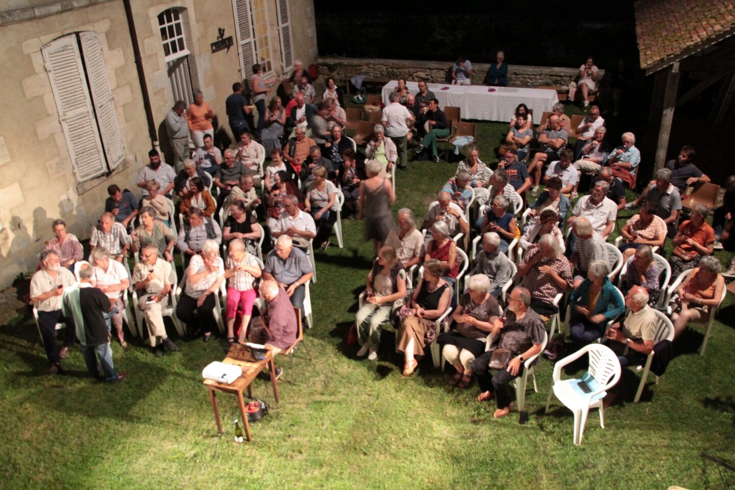 Conférence écoutez-voir