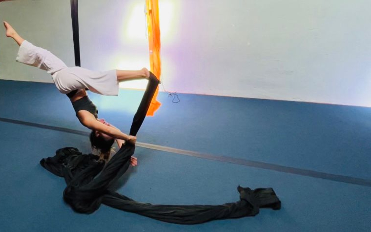 Cours de Tissu aérien hiver 2026 Colectivo Newen 2r2C Paris