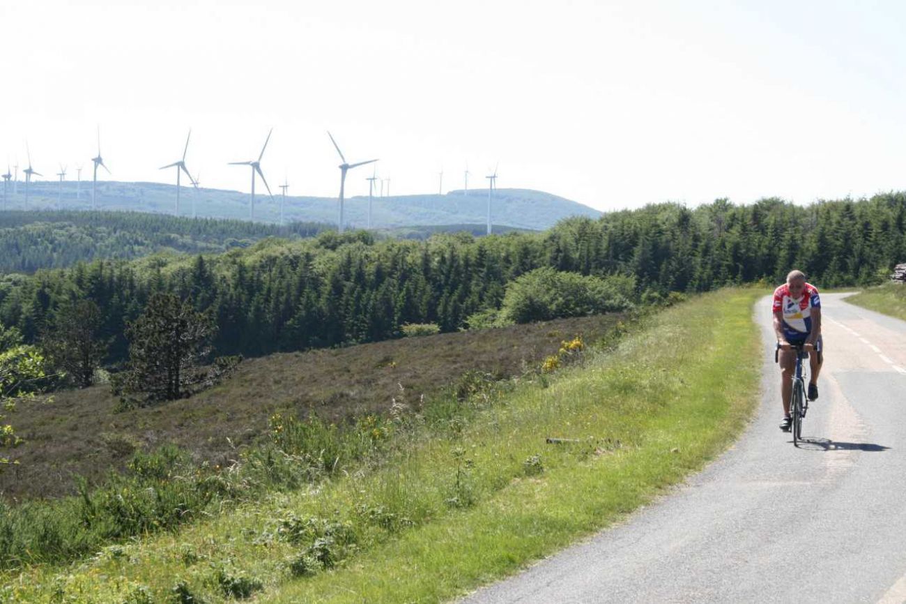 EN ROUTE POUR LE CAROUX CIRCUIT CYCLO N°8 Cambon-et-Salvergues Occitanie