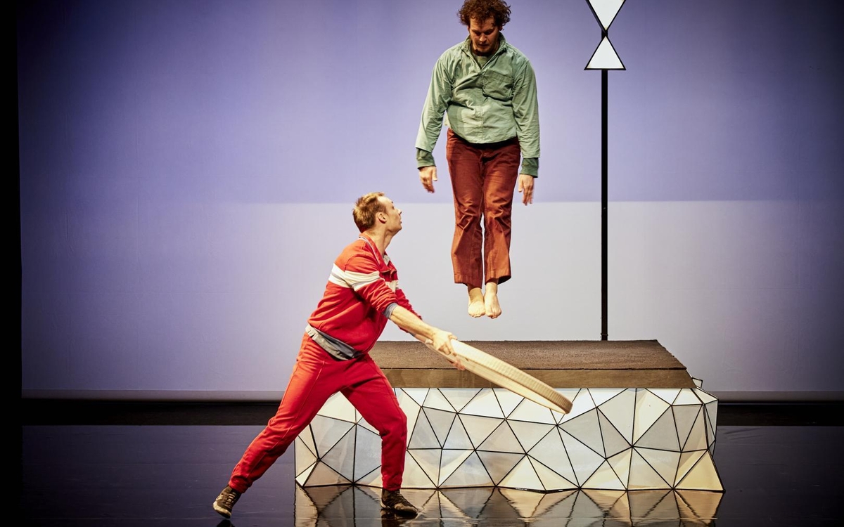 Et la mer s’est mise à brûler / Compagnie UNA CENTRE DES ARTS Enghien-les-Bains Et la mer s’est mise à brûler / Compagnie UNA CENTRE DES ARTS Enghien-les-Bains