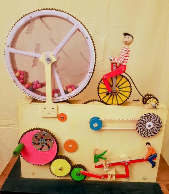 Exposition Les jeux de Monsieur Huc de Jean-Claude Huc à la BIG