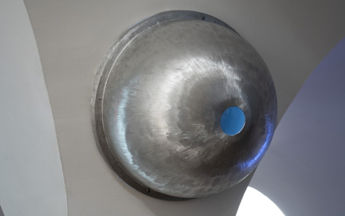 Installation « ELIE AND THE BLOOD-SUCKING ALIENS » de Joséphine Topolanski Centre Wallonie-Bruxelles  Paris