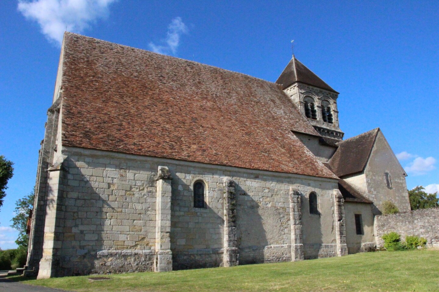 Itinéraire découverte à vélo n°1 Châteaumeillant Centre-Val de Loire Itinéraire découverte à vélo n°1 Châteaumeillant Centre-Val de Loire
