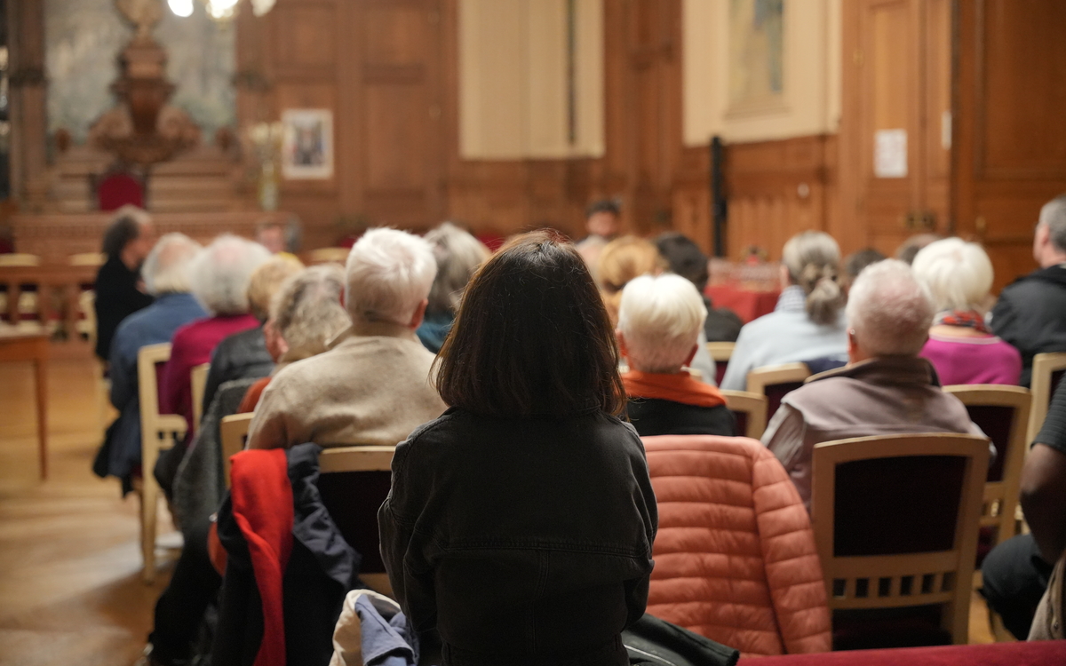 Journée internationale des personnes handicapées Mairie du 18e arrondissement  PARIS