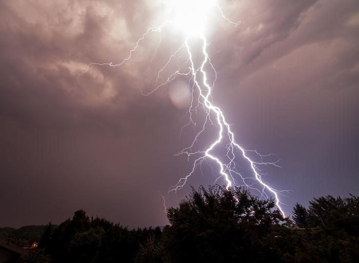 La foudre : de l’électricité dans les nuages Café des Champs Libres Rennes
