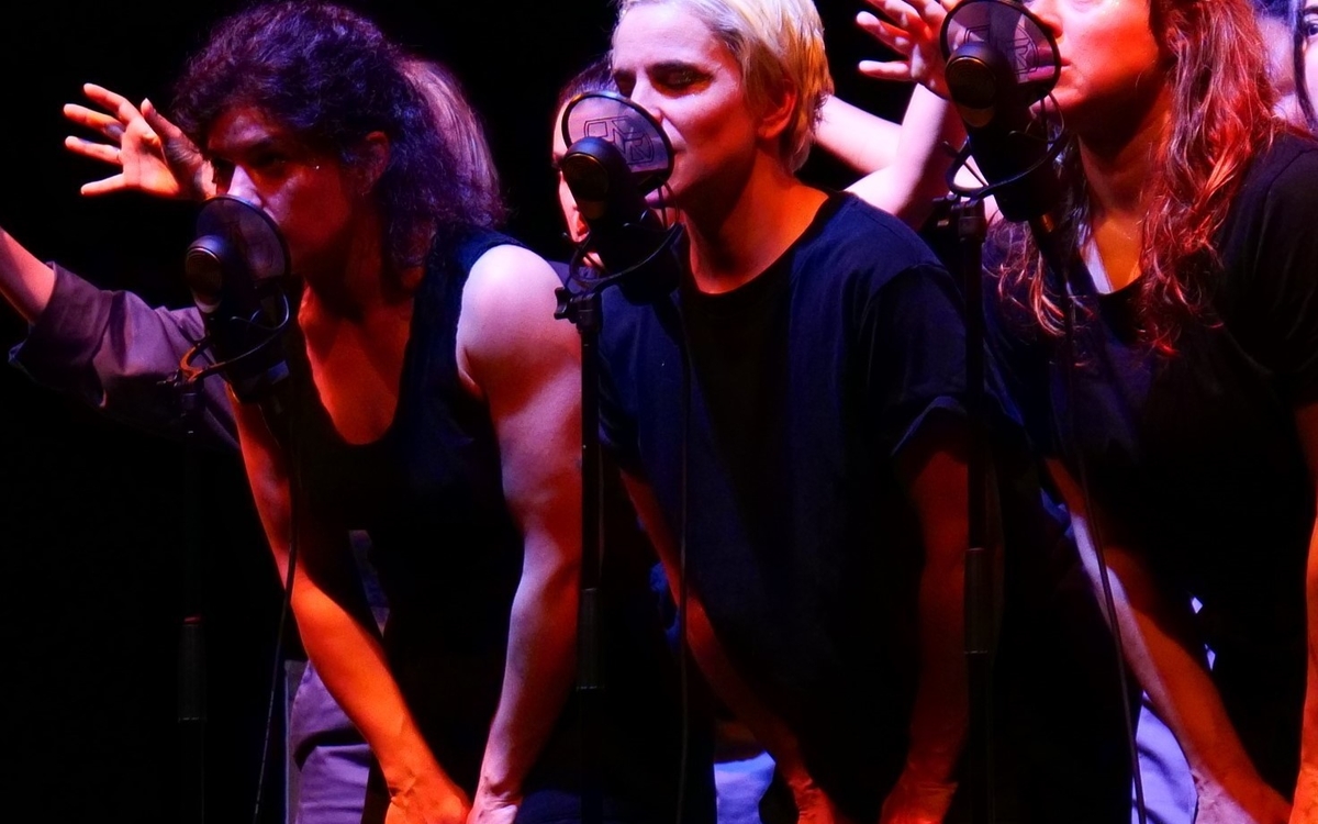 Ladies Football club Théâtre de la Concorde Paris