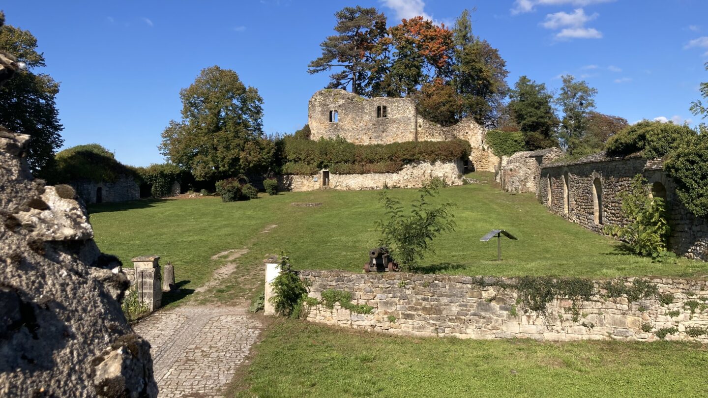 Liaison cyclo nord du Canal du Nivernais à Moulins-Engilbert Limanton Bourgogne-Franche-Comté