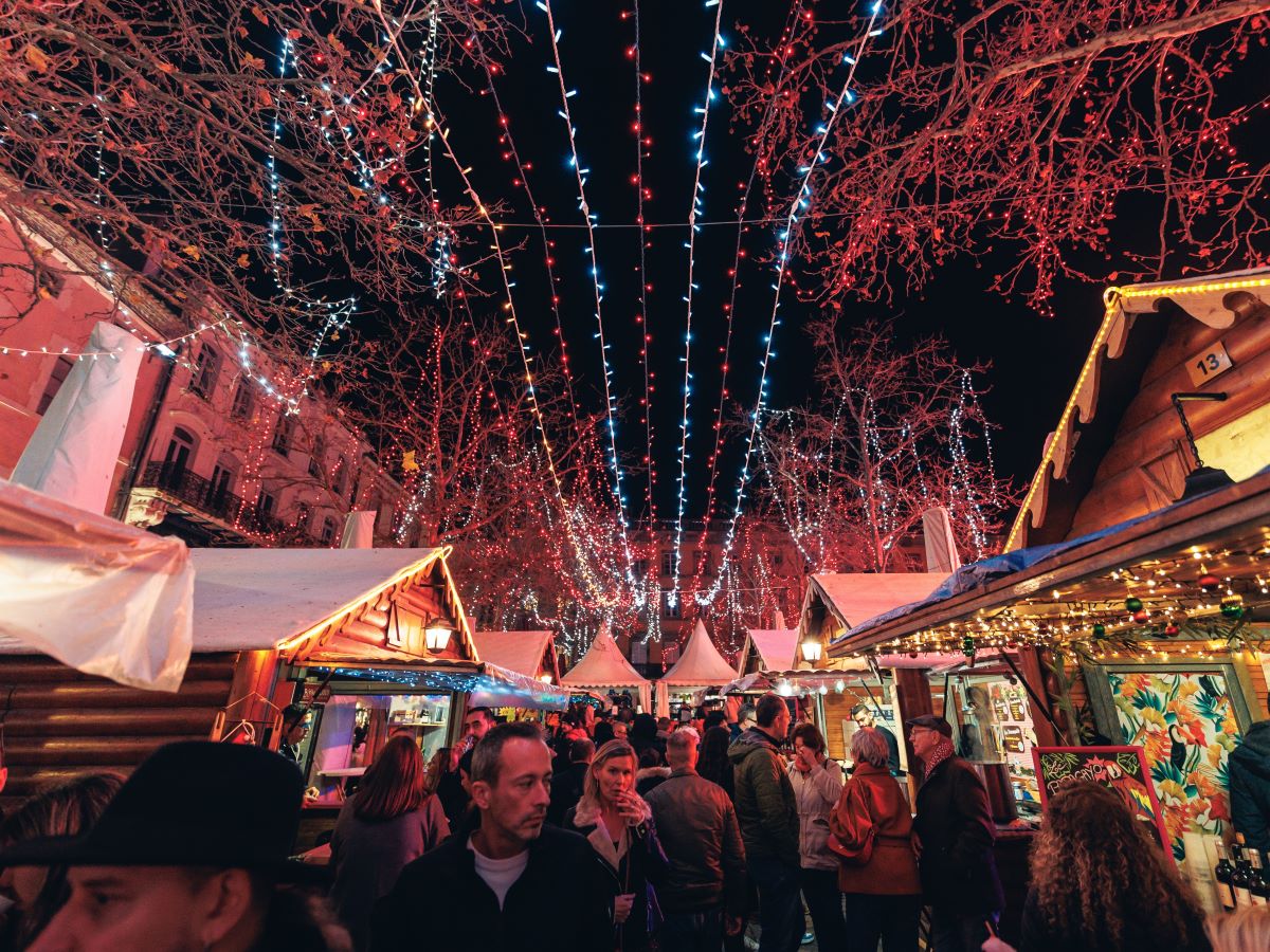 MAGIE DE NOËL LE MARCHÉ DE NOËL