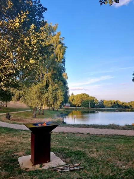 Plan d'eau de Campuac (lâchers de truites) Campuac Occitanie