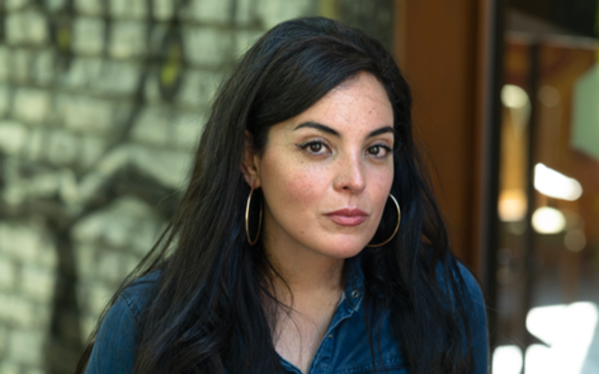 Rencontre avec Asma Mhalla "Cyberpunk. Le nouveau système totalitaire" Théâtre de la Concorde  Paris