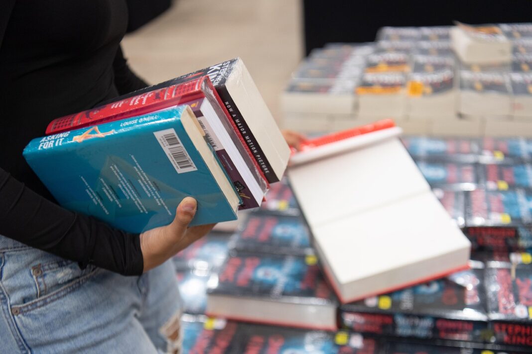 Salon du livre à Sérilhac Nid de plumes, Sérilhac