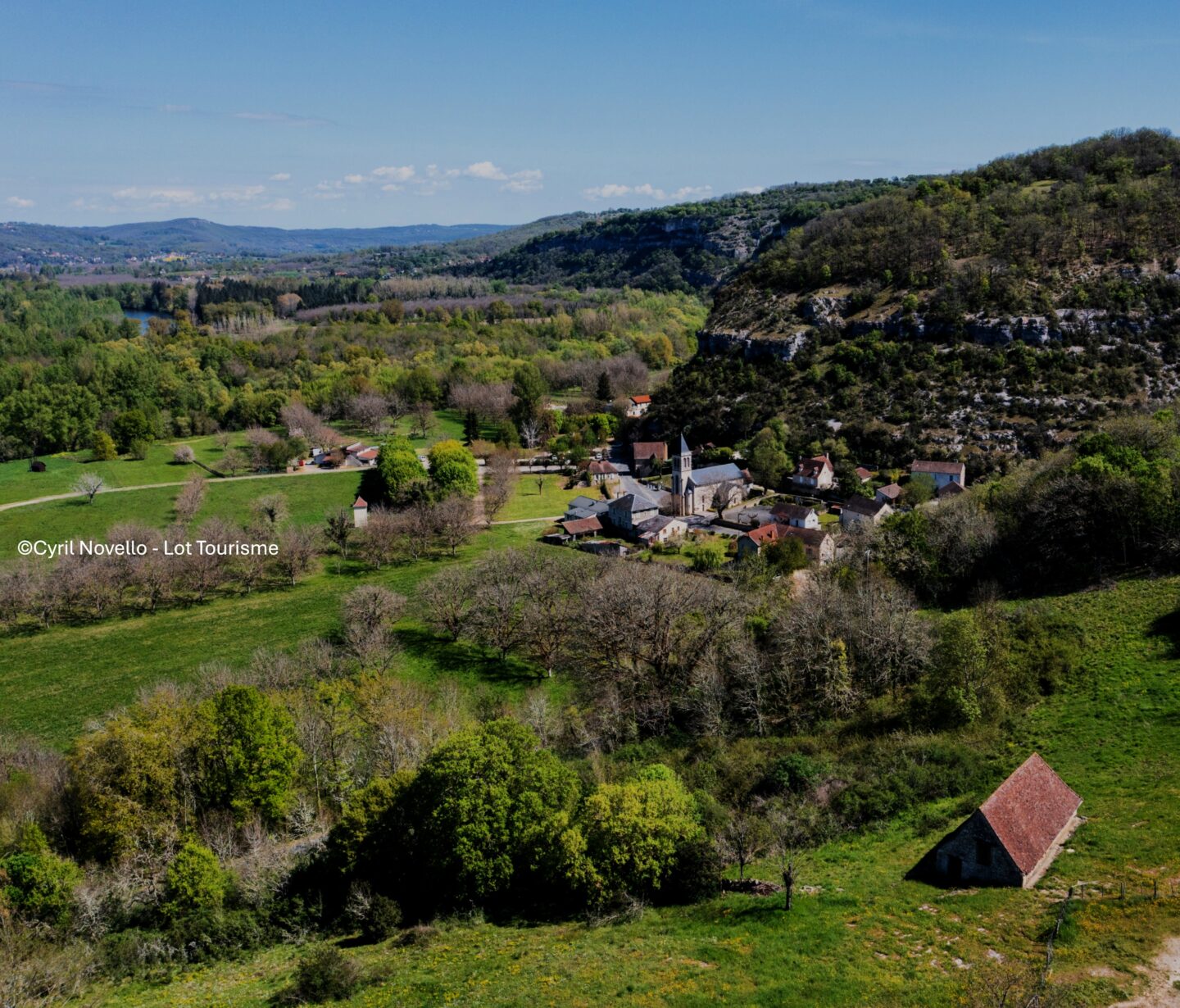 Sentier karstique Lacave Occitanie