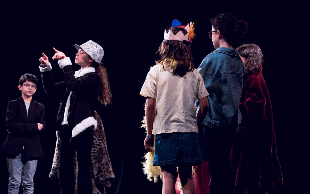 Stage de théâtre et droits des enfants Centre Paris' Anim Binet PARIS