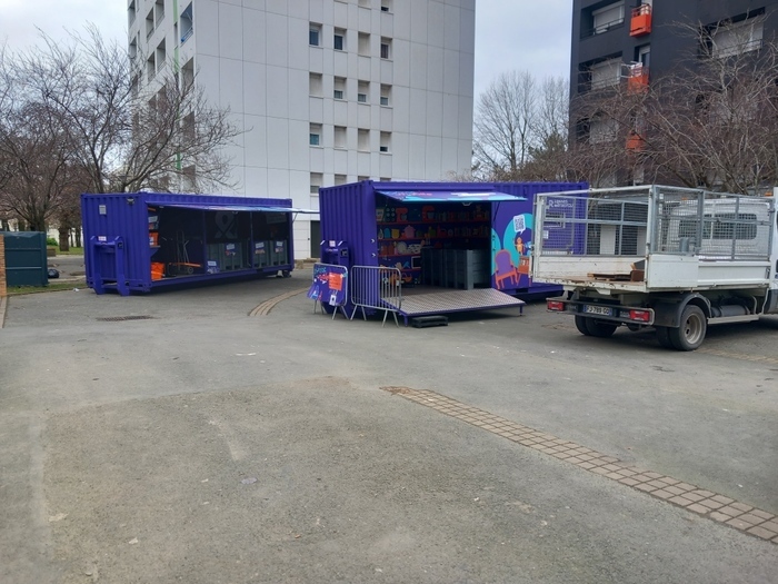 Tri-troc mobile Place de Prague