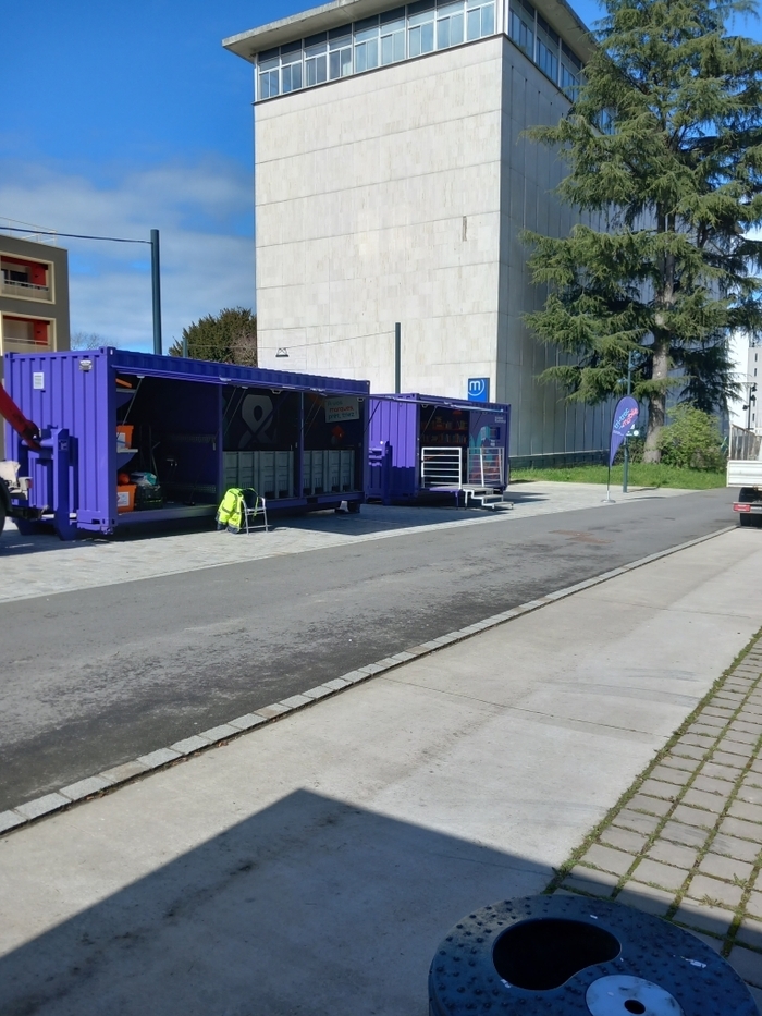 Tri-troc mobile Place du métro Jules Ferry Rennes