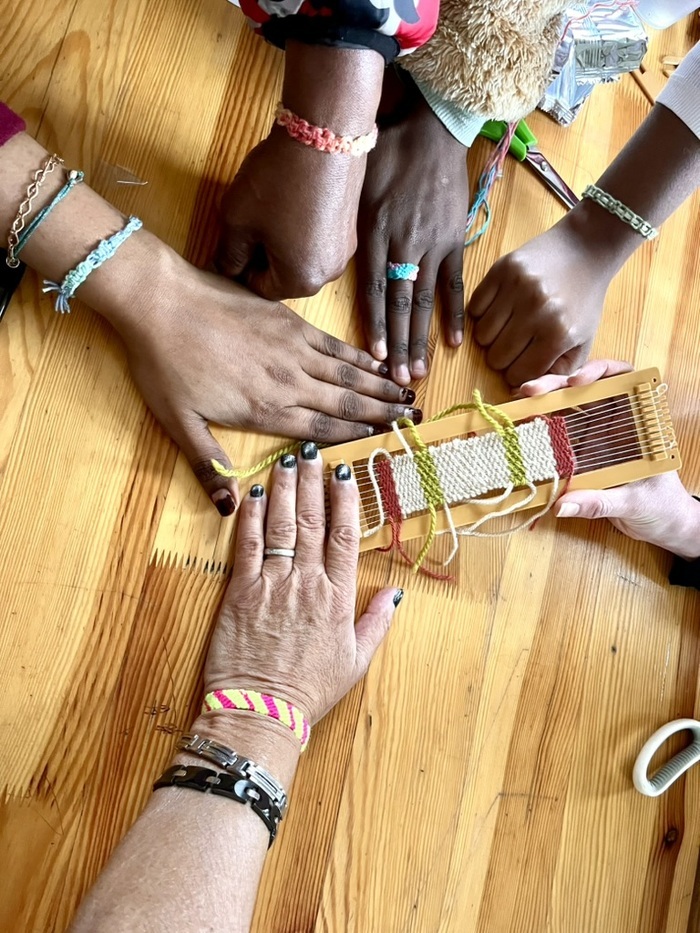 Atelier bracelets tissés Le 20 mille