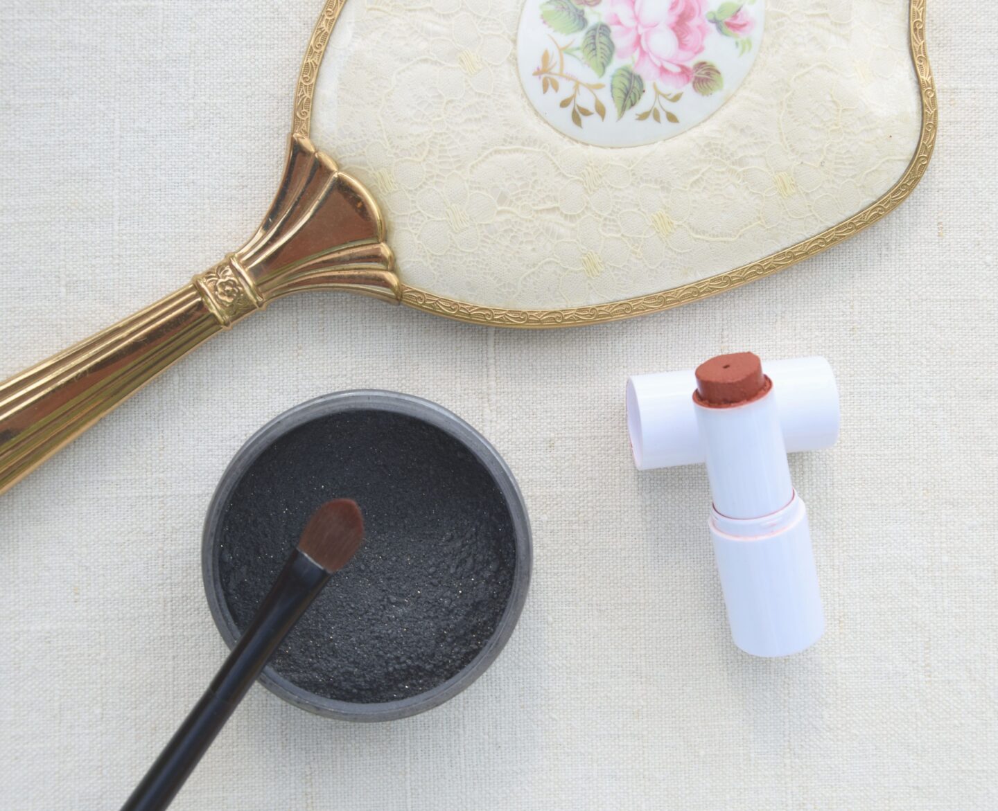 Atelier fabrication de maquillage