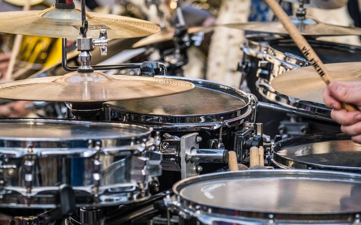 Concert funk rock énergie à la piscine Jean Taris Piscine Jean Taris PARIS Concert funk rock énergie à la piscine Jean Taris Piscine Jean Taris PARIS