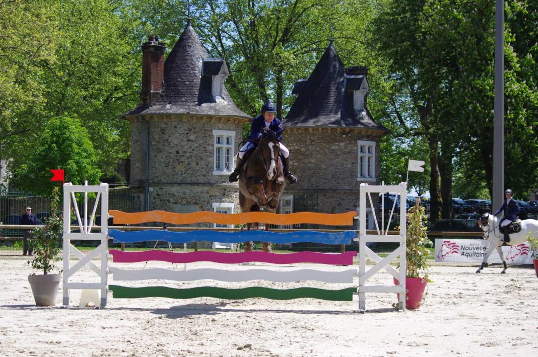 Concours de Saut d&rsquo;Obstacles Stade équestre Puy-Marmont Arnac-Pompadour