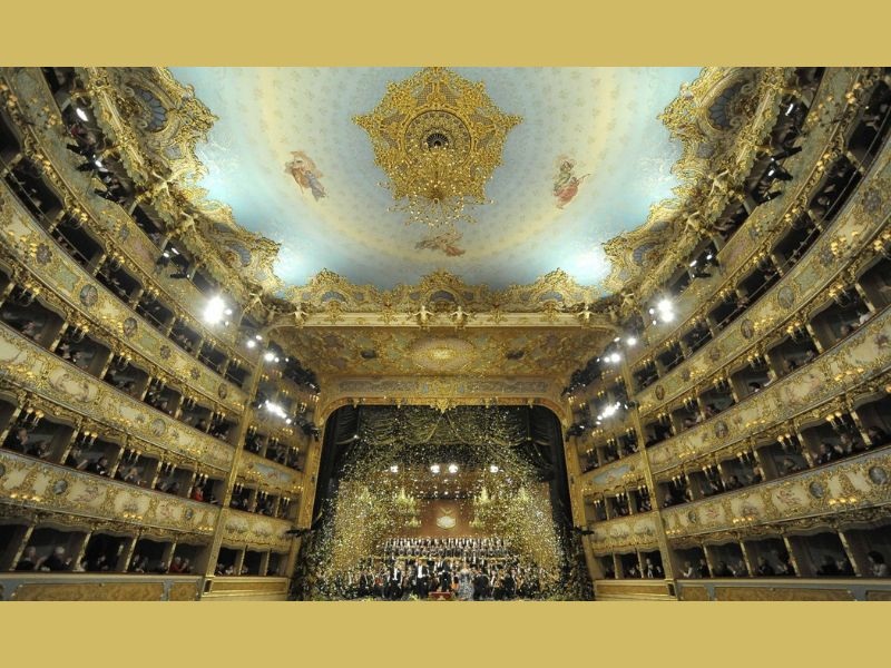 Conférence à l'Espace La Croix-Davids à Bourg