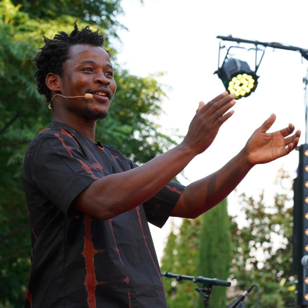 CONTES & RENCONTRES SOUS L’ARBRE À PALABRE