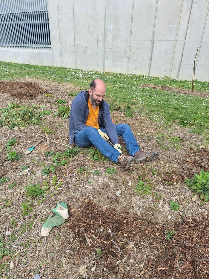 Jardinage collectif Parc Saint-Melaine