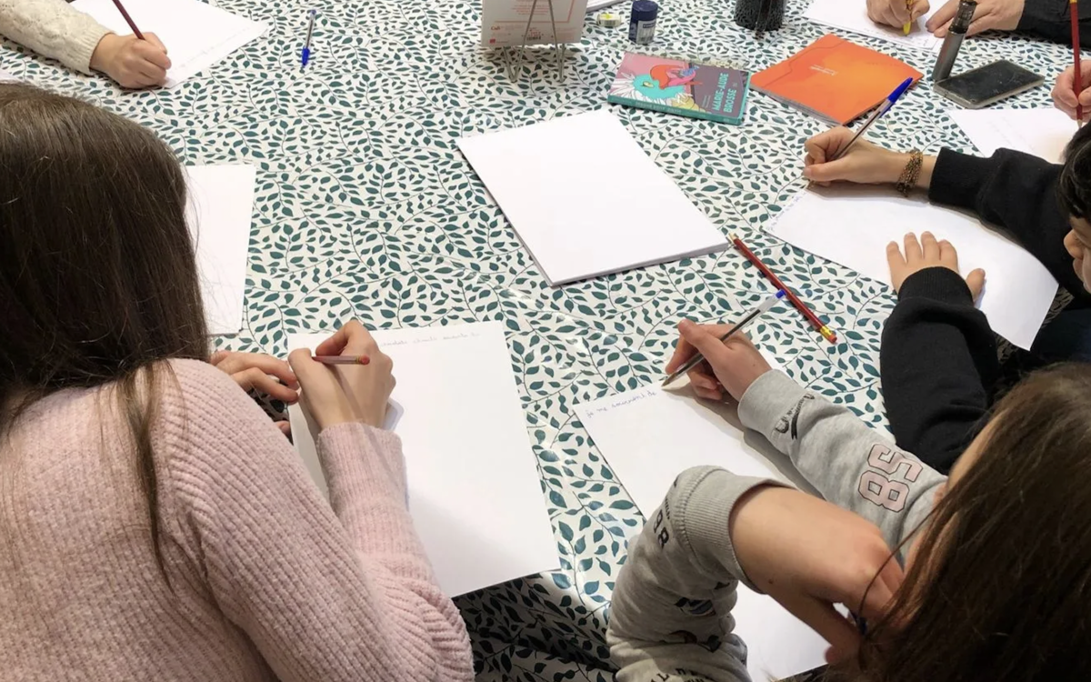 La une de demain | Atelier Labo des histoires Bibliothèque L’Heure joyeuse Paris La une de demain | Atelier Labo des histoires Bibliothèque L'Heure joyeuse Paris