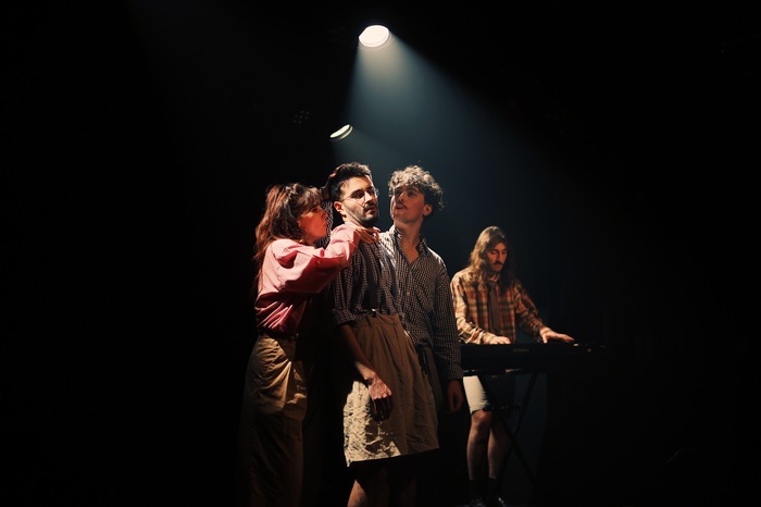 Le monde fantastique des adultes TNT - Terrain Neutre Théâtre