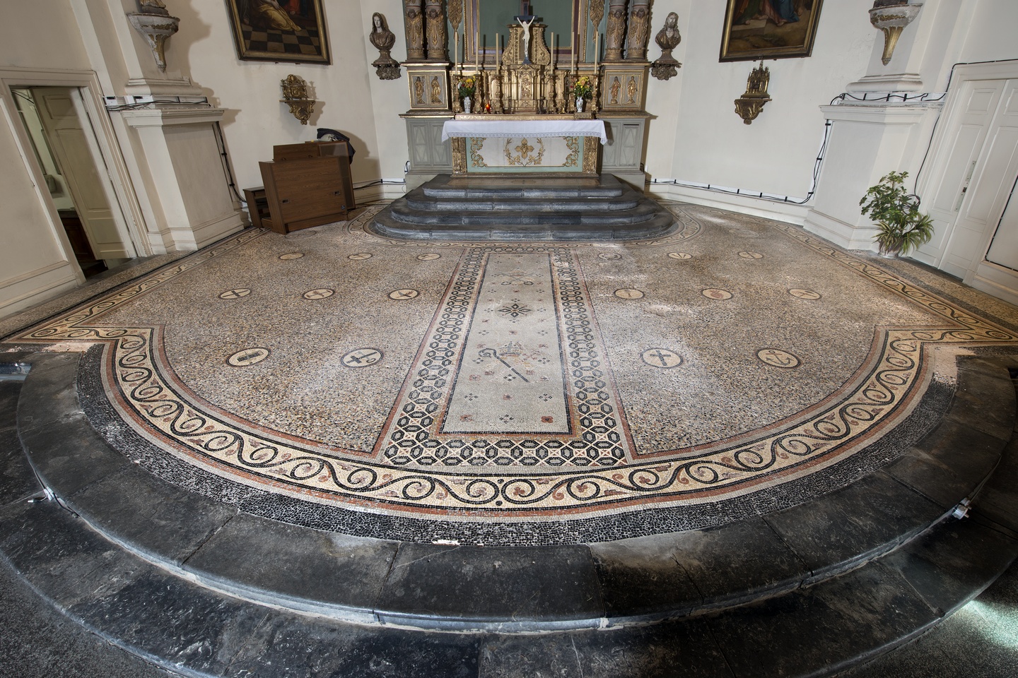 Les objets mobiliers de l'église Saint-Louis-de-Gonzague