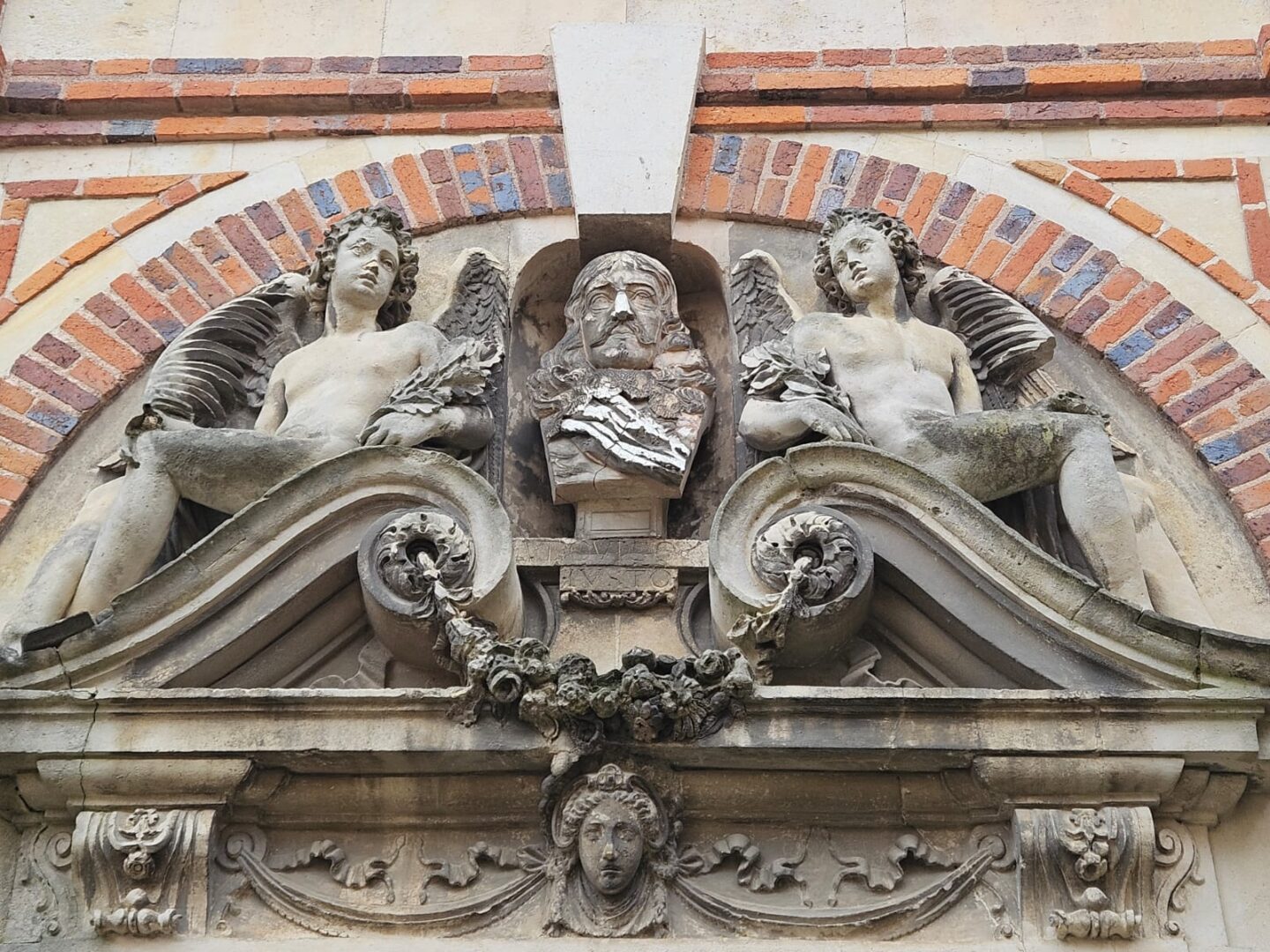 Les rendez-vous du mois visite guidée du Château de Maintenon